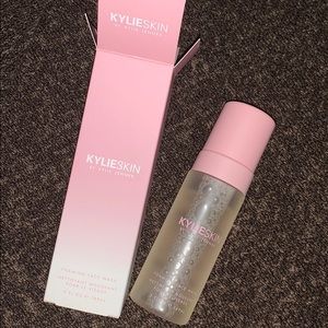Kylie Skin Foaming Face Wash